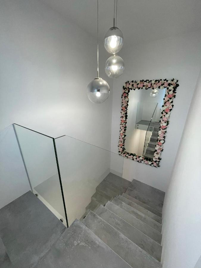 Apartament Luxlook Nowy Sacz Ngoại thất bức ảnh