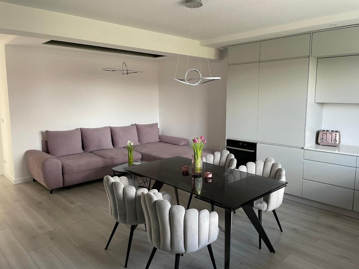 Apartament Luxlook Nowy Sacz Ngoại thất bức ảnh
