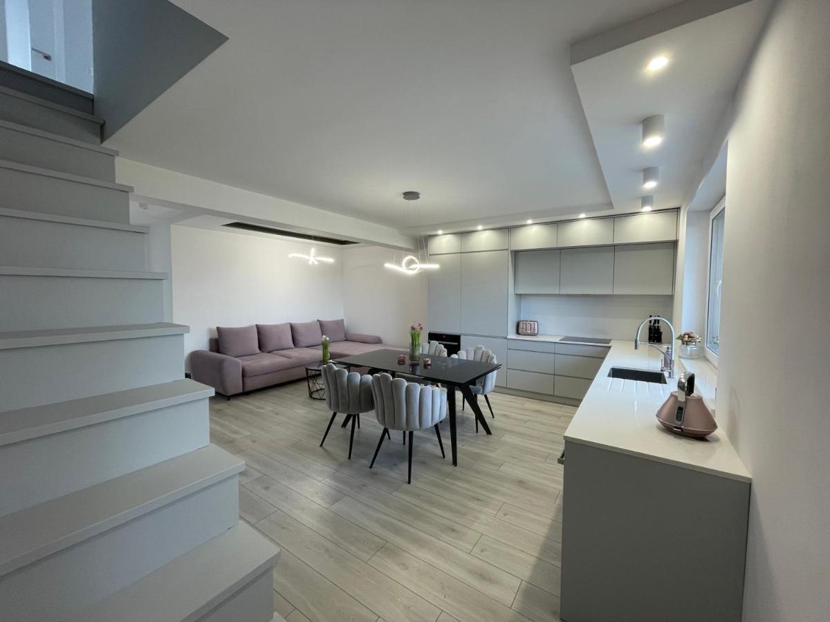 Apartament Luxlook Nowy Sacz Ngoại thất bức ảnh